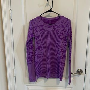 Lululemon long sleeve top